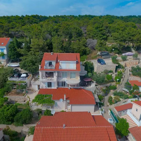 Apartament Tatjana Dominis *